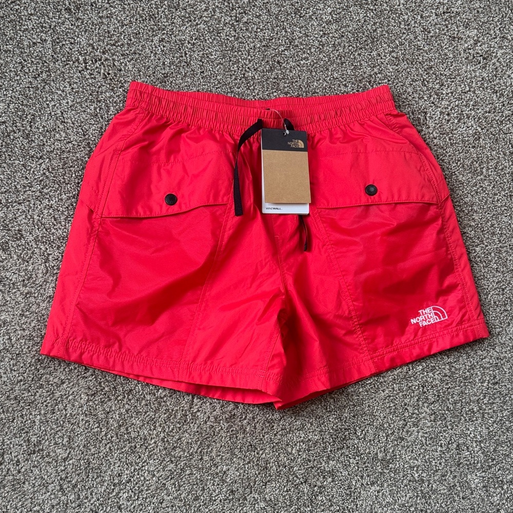 The North Face Men's Small NWT Horizon Red Athletic Swim Shorts